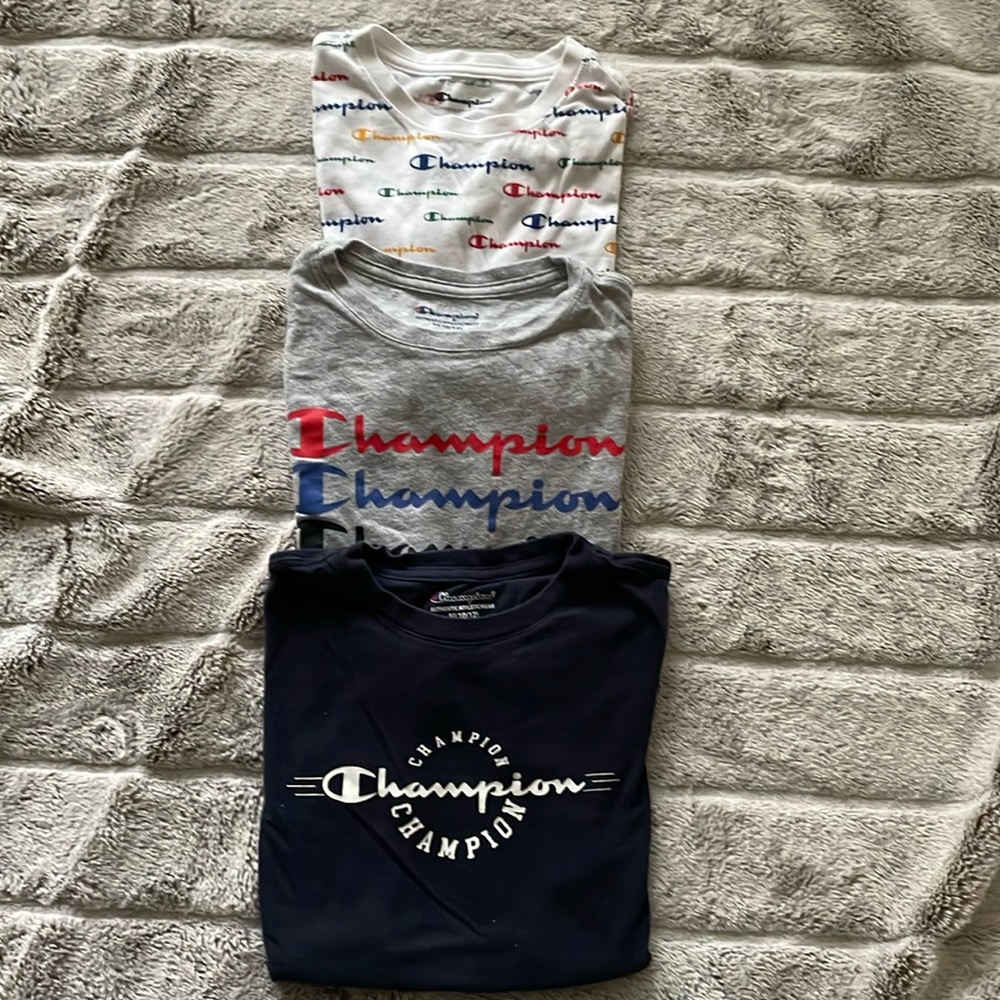 Champion t-shirts size medium (10/12). Set of 3